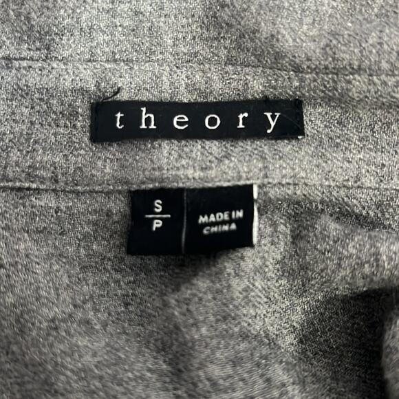 Theory Simara Knit Button-Front Blouse Size Small - Picture 6 of 11